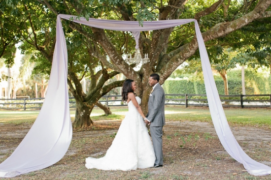 rustic-lush-lavender-wedding