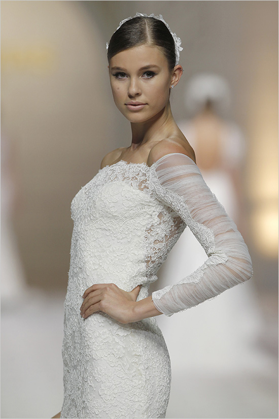 2015-pronovias-bridal-show-in