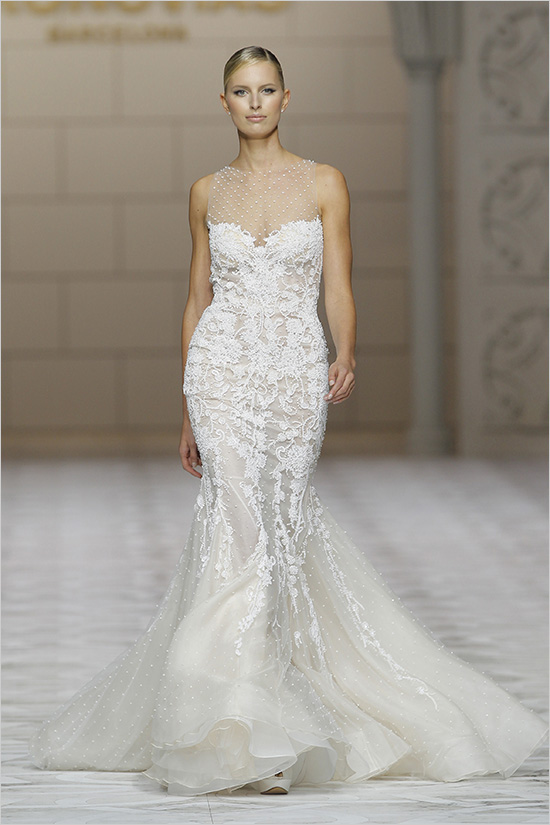 2015-pronovias-bridal-show-in