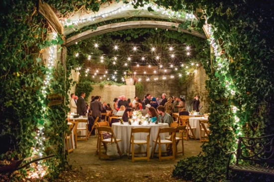 romantic-wedding-under-the-trees