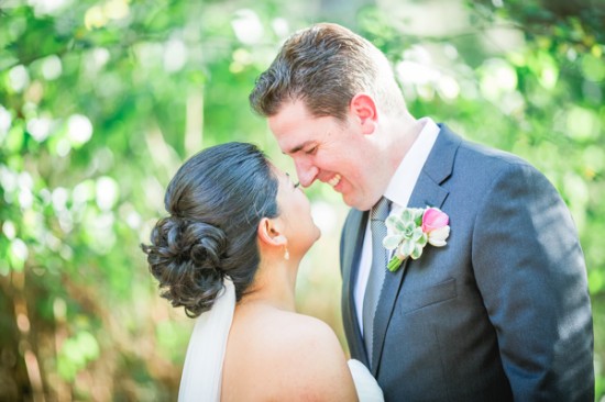 romantic-wedding-under-the-trees