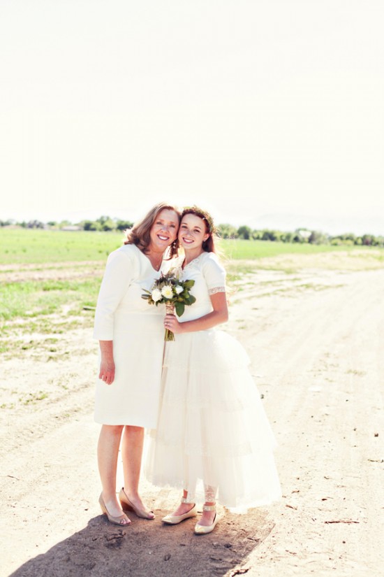 diy-your-wedding-in-a-field