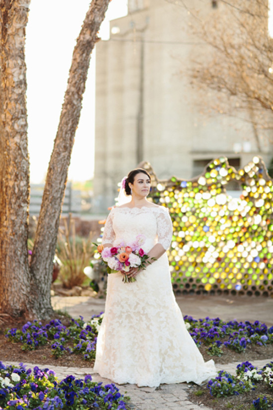 brightly-colored-north-texas-wedding