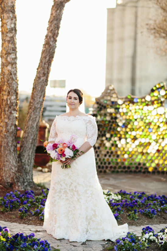 brightly-colored-north-texas-wedding