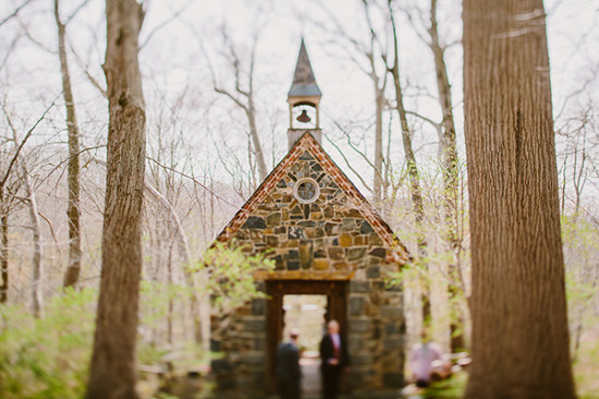 cheese-cake-and-charming-chapel-wedding