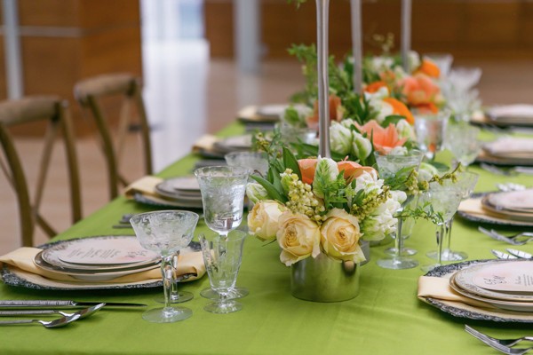 indoor-spring-time-wedding-ideas