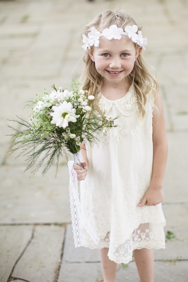 ivory-and-gold-wedding-loveliness