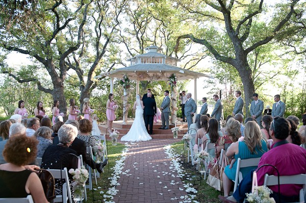 a-wedding-full-of-style-and-smiles