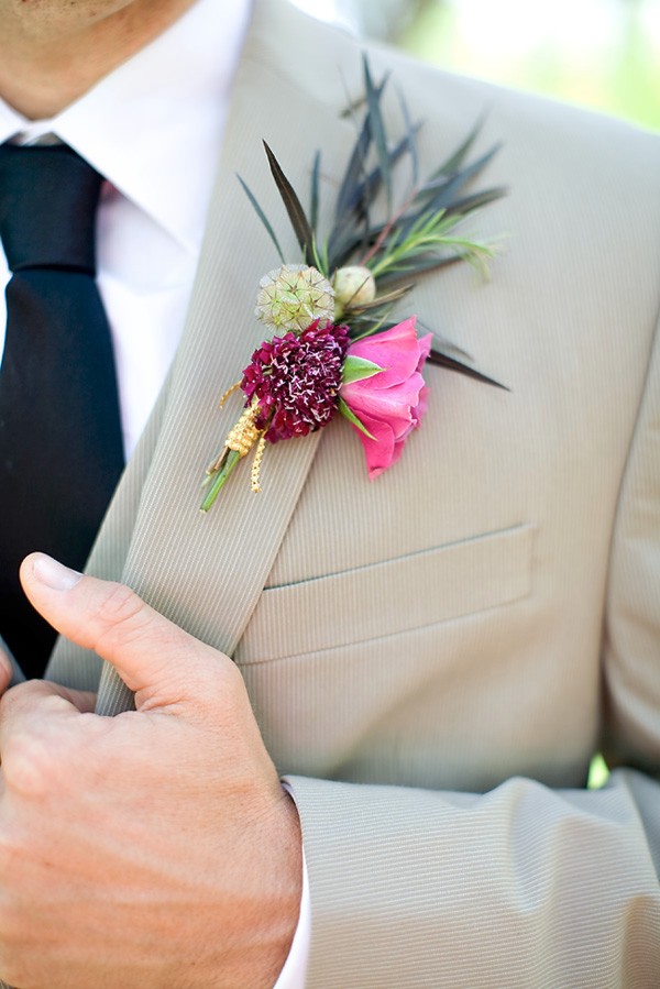 boho-pretty-plum-wedding