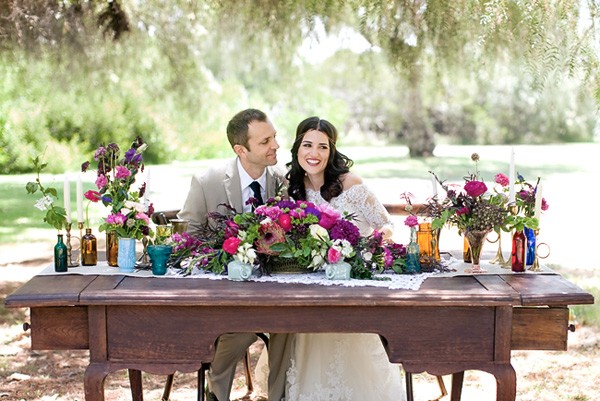 boho-pretty-plum-wedding