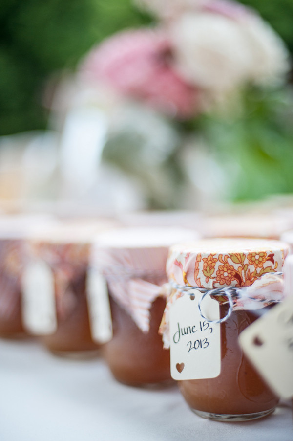 pink-patterned-garden-wedding