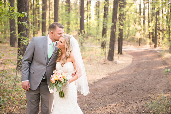 rustic-mountain-wedding