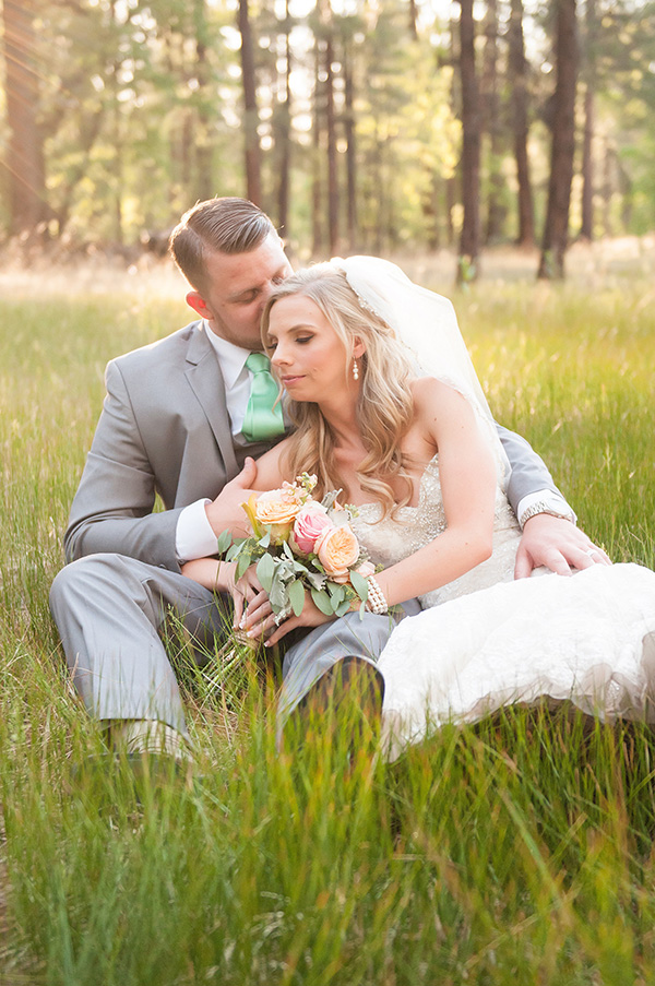 rustic-mountain-wedding