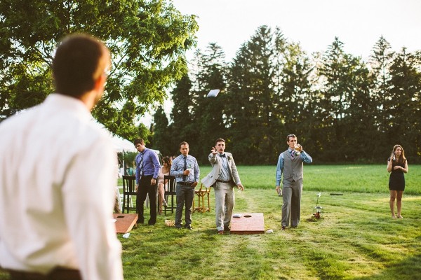 sweet-and-simple-backyard-wedding