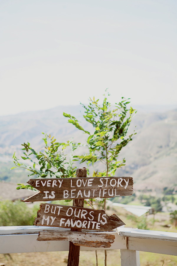 bright-rustic-ranch-wedding