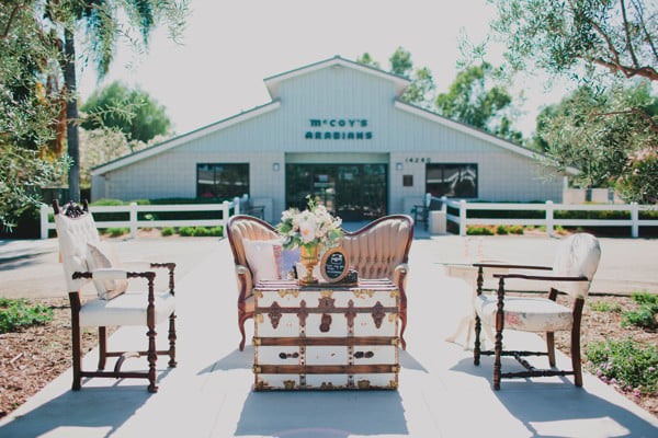 detailed-white-and-pink-reception