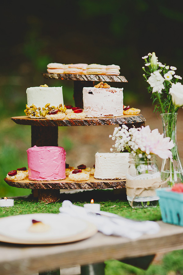 lovely-woodland-bridal-shower