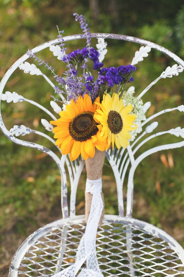 purple-and-yellow-summer-wedding-ideas