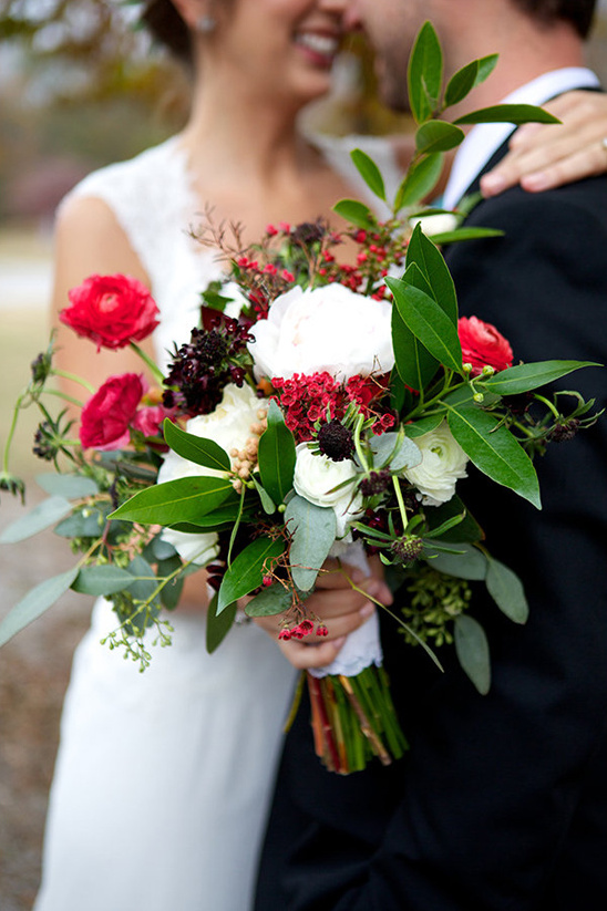 Red and Grey Outdoor Wedding in Alabama