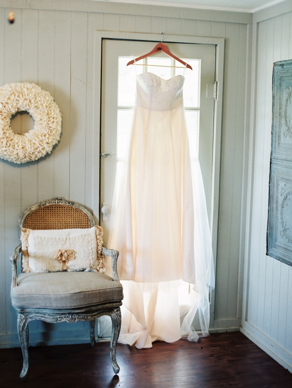 sweet-and-chic-farm-wedding