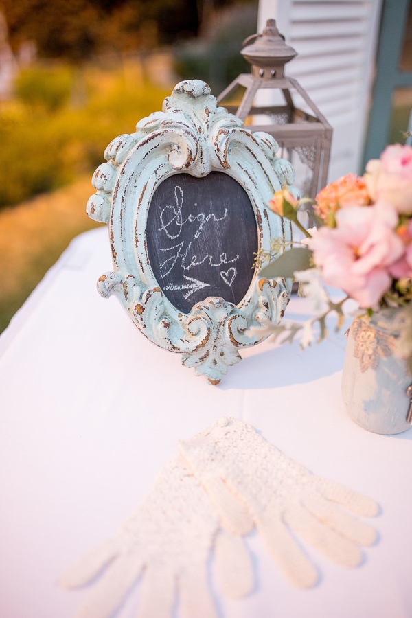 teal-gray-and-pink-wedding-ideas