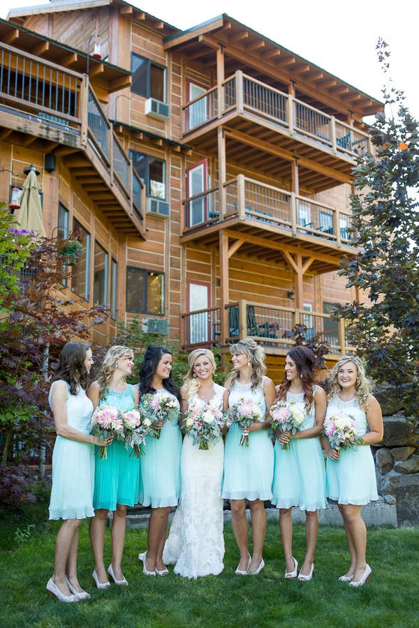 teal-gray-and-pink-wedding-ideas