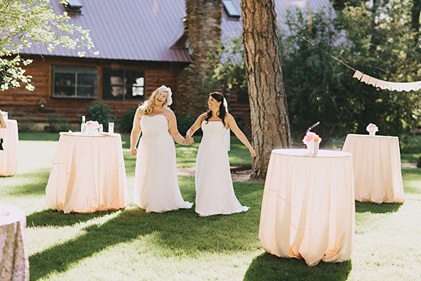 pink-and-purple-glamping-wedding