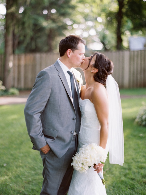 shades-of-grey-winery-wedding