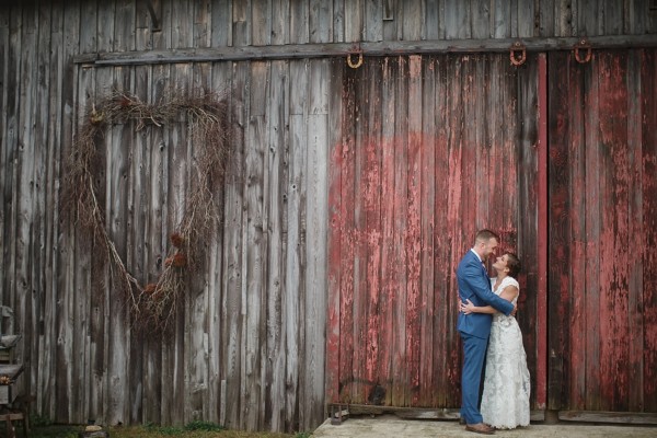 charming-rustic-fall-wedding