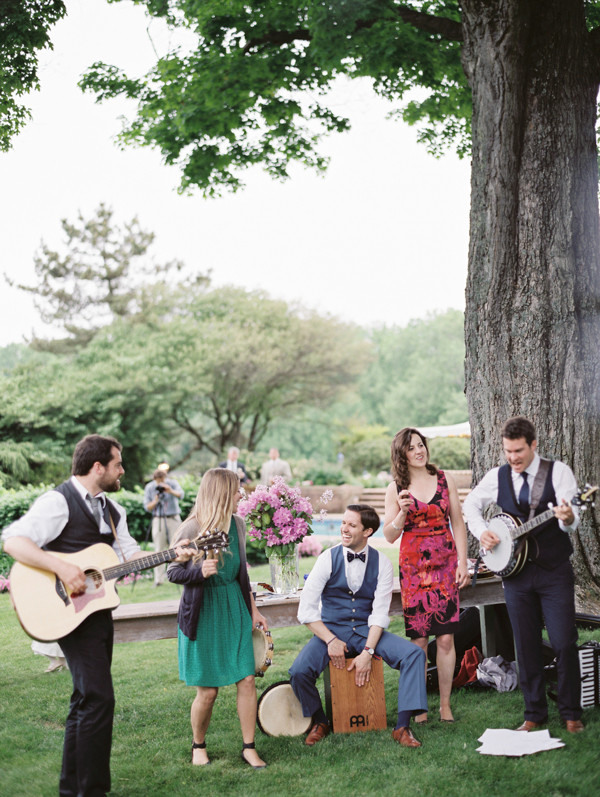 chic-family-farm-wedding