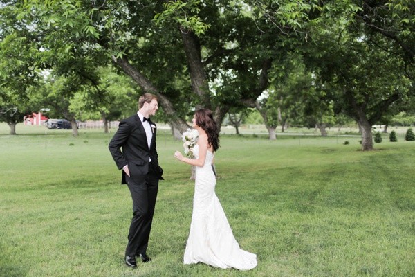 clean-and-classy-texas-wedding