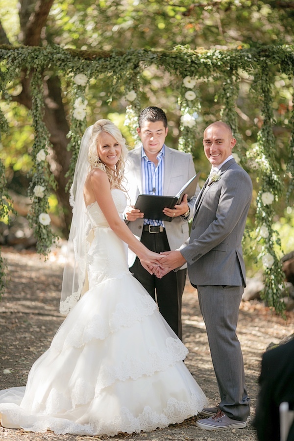 fabulous-rustic-barn-wedding