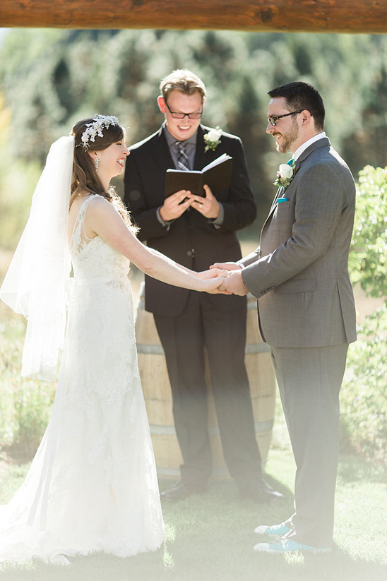 wedding in the washington mountains