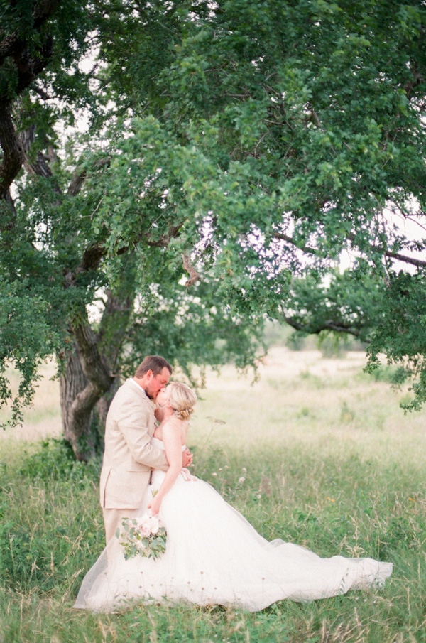 soft-pink-romantic-wedding