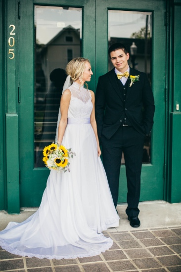 bright-bright-sunflower-wedding-day