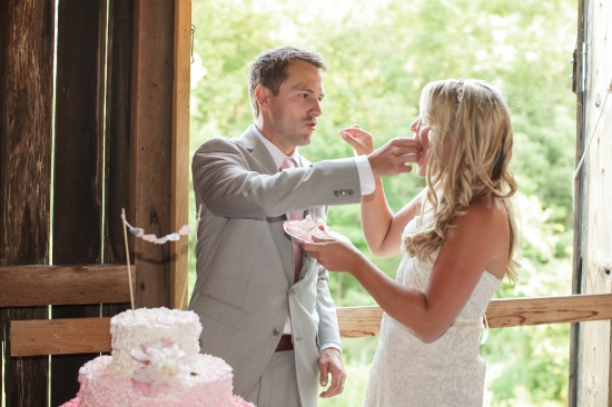 romantic-barn-wedding