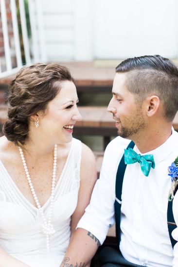 rustic-blue-and-white-wedding