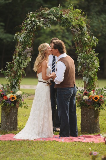 rustic-charm-wedding