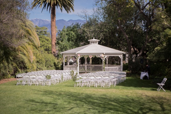 pink-and-gold-university-wedding