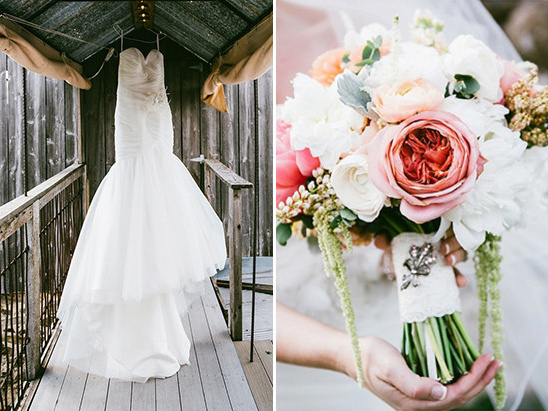 wedding dress and bouquet @weddingchicks