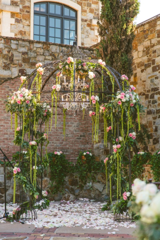 fairytale-romance-wedding-ideas