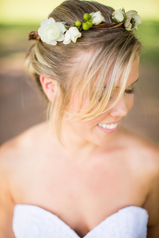 navy-and-white-barn-wedding