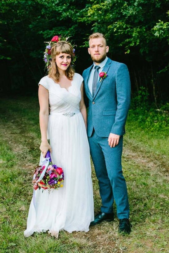 alternative-vintage-forest-wedding