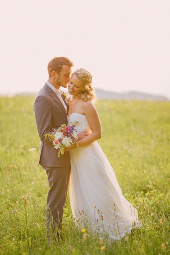 casual-german-countryside-wedding