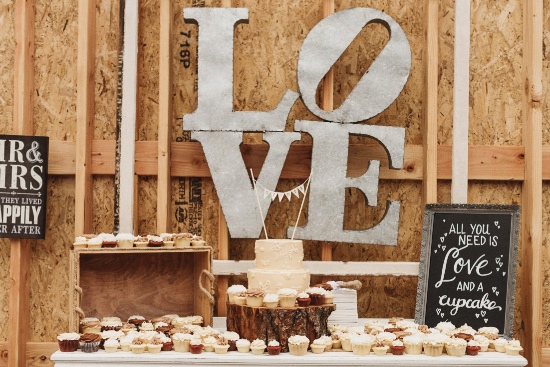 country-vintage-wedding