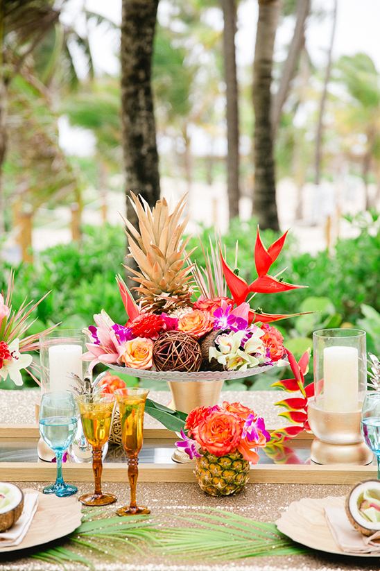 tropical-pink-and-gold-wedding-ideas