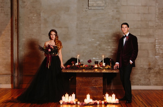 black-red-and-poe-wedding-ideas