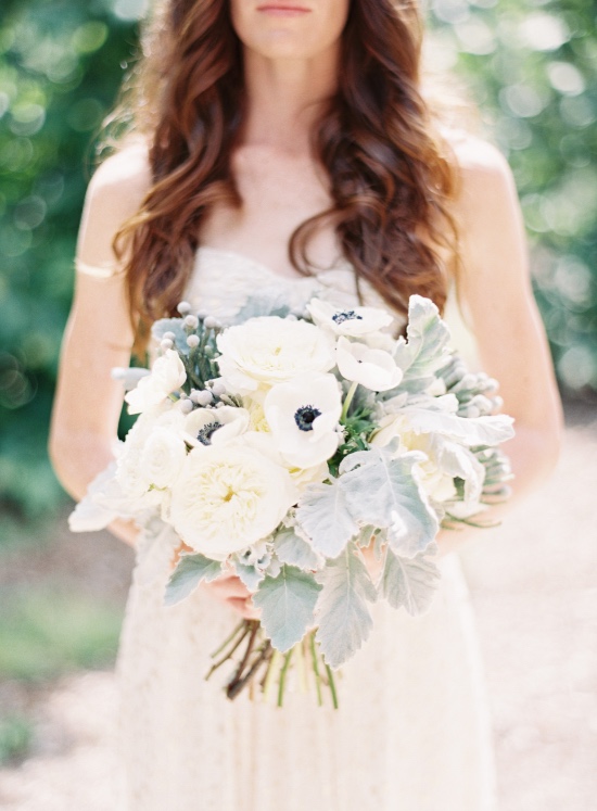 casual-green-and-gold-wedding