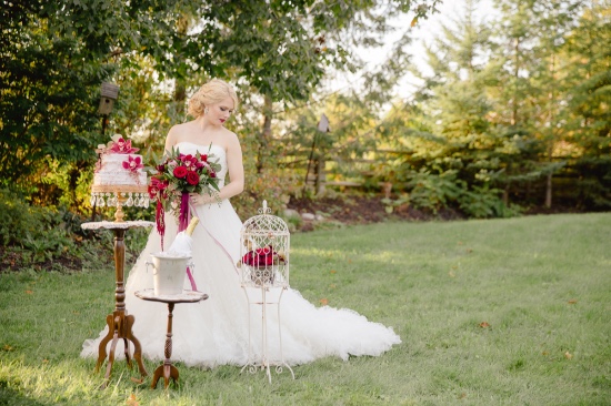 fall-romantic-garden-wedding