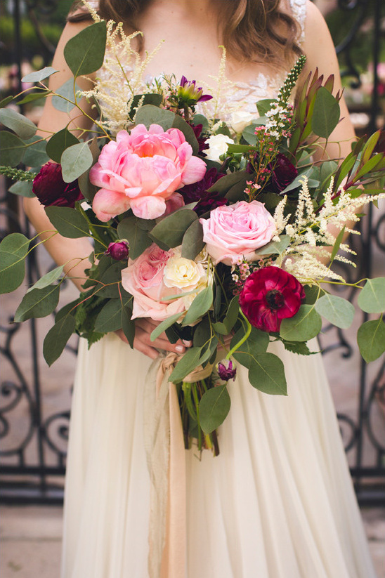 bridal bouquet @weddingchicks